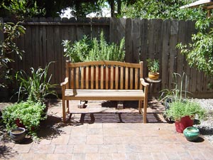 Sitting area made with pavers